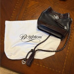 Leather Brighton black and brown bag with long strap.